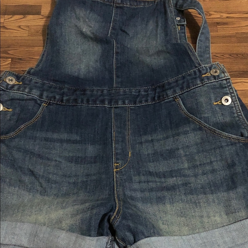 Denizen from Levi's Blue Denim Overall Shorts